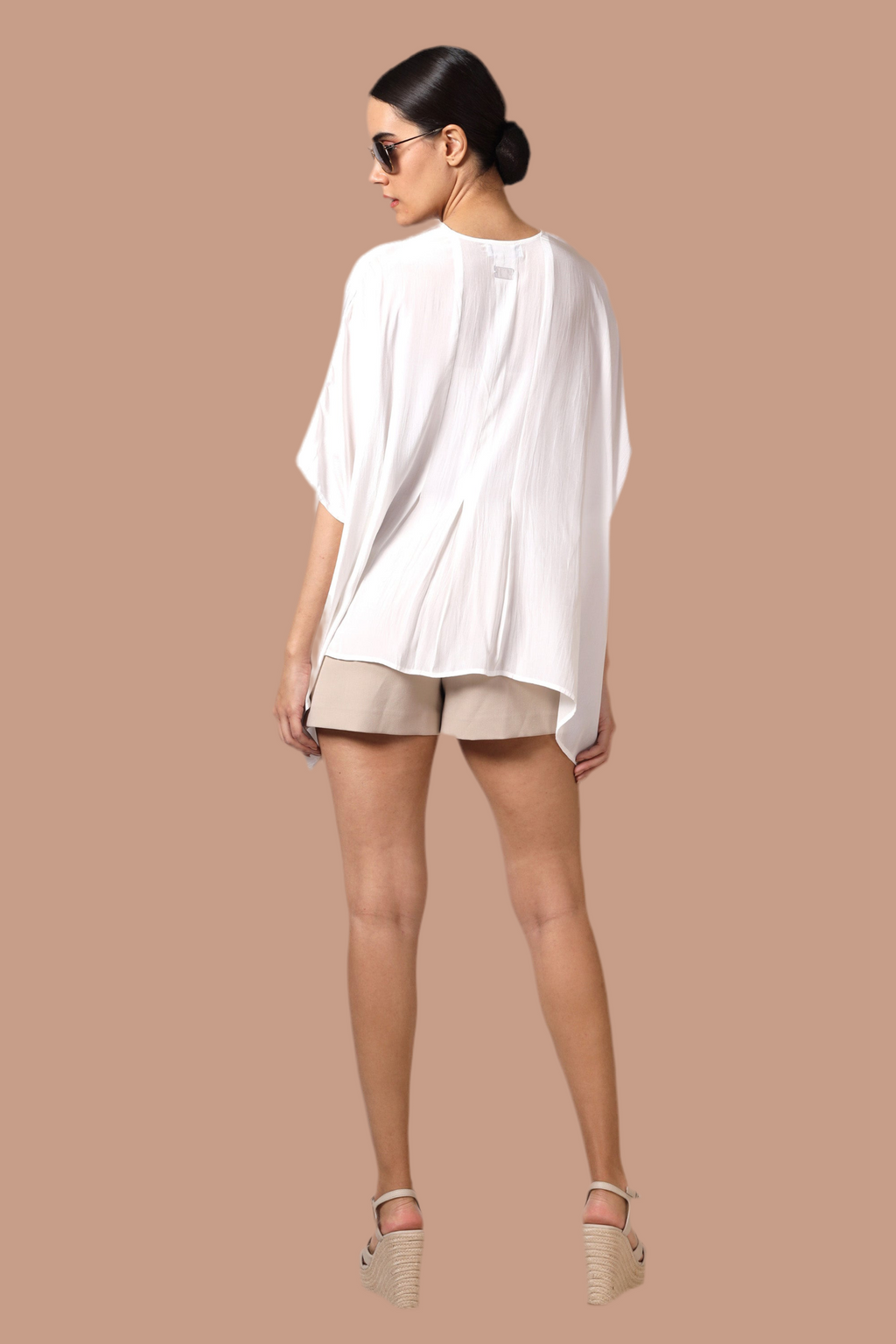 White Top in bamboo crepe with lace yoke