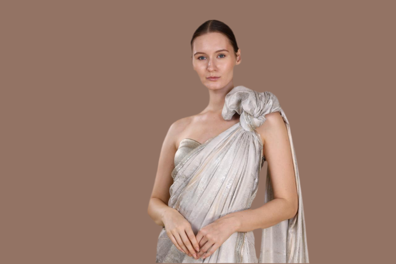 Resort Sari White & Gold