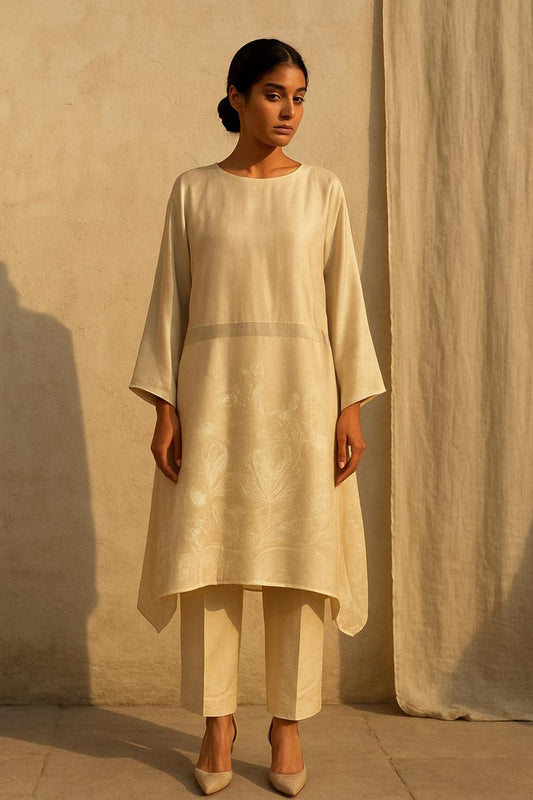 cream gold half half top